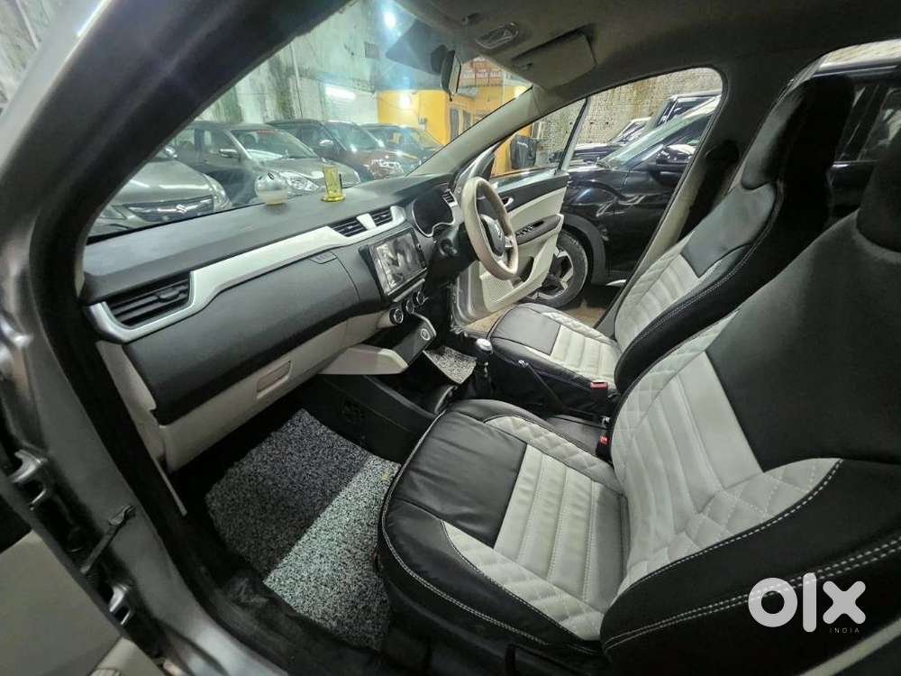 Renault Triber Rxz, 2020, Petrol