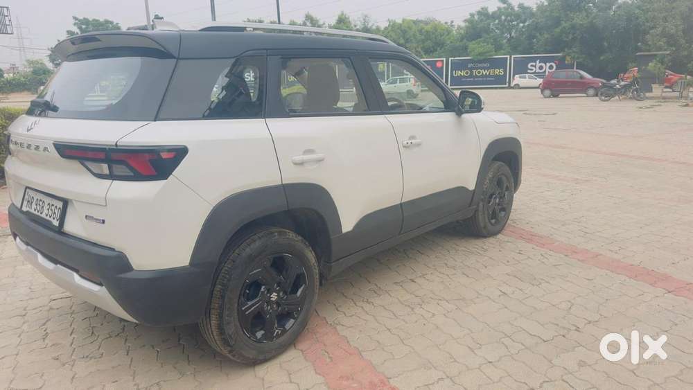 Maruti Suzuki Brezza 1.5 Zxi Plus Smart Hybrid, 2024, Petrol