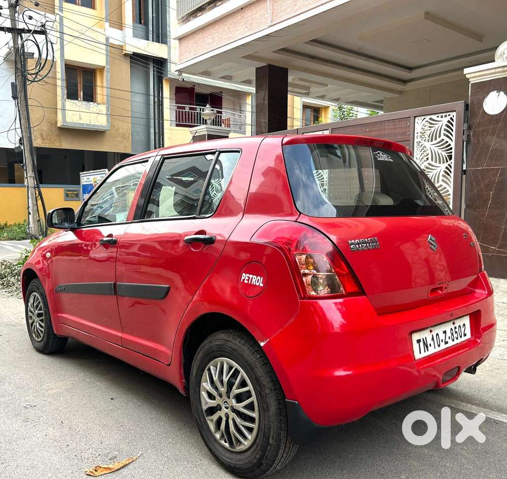 Maruti Suzuki Swift Vxi + Manual, 2010, Petrol