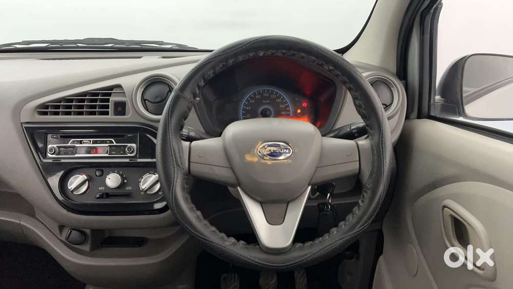 Datsun Redigo T Option, 2017, Petrol