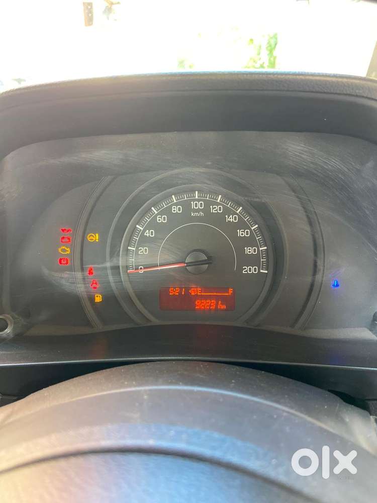 Maruti Suzuki Swift 1.2 Lxi (o), 2020, Petrol