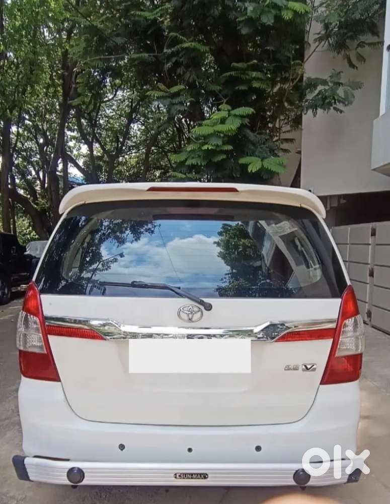 Toyota Innova Diesel Manual 2014 Second Owner