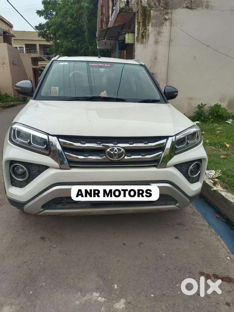 Toyota Urban Cruiser 1.5 High Grade Mt, 2022, Petrol