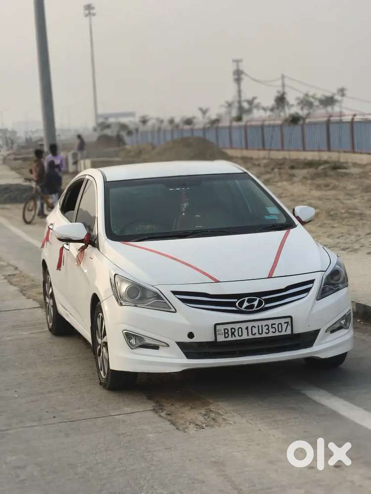 Hyundai Verna 2016