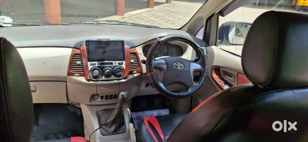 Toyota Innova 2014 Diesel Manual 3rd Owner