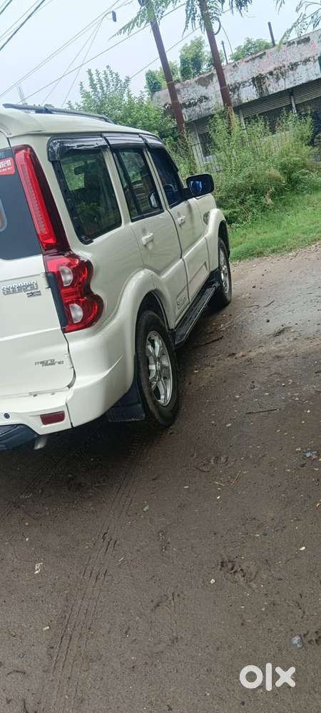 Mahindra Scorpio Classic 2.2 S 11 Mt 7 Cc, 2018, Diesel