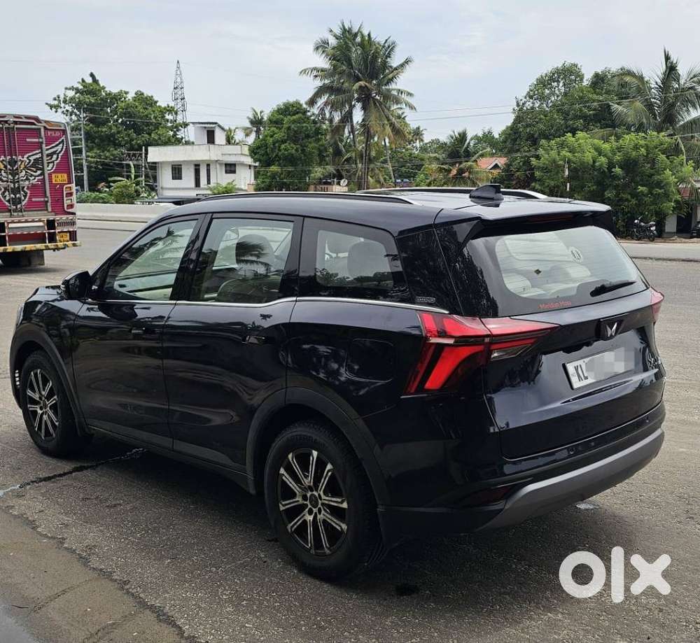 Mahindra Xuv700 2.0 Ax 7 Petrol At Luxury Pack Str, 2022, Petrol