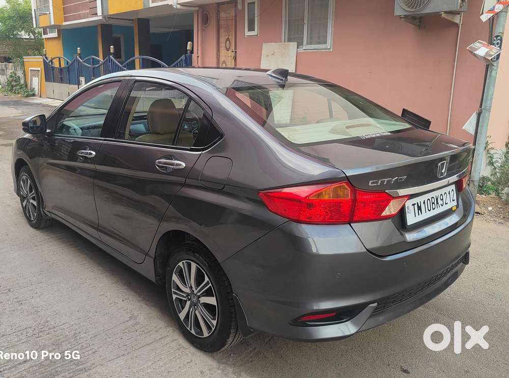 Honda City 1.5 V 5th Gen I-vtec Mt, 2020, Petrol