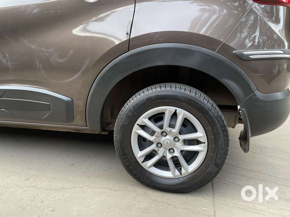 Renault Triber Rxt, 2021, Petrol