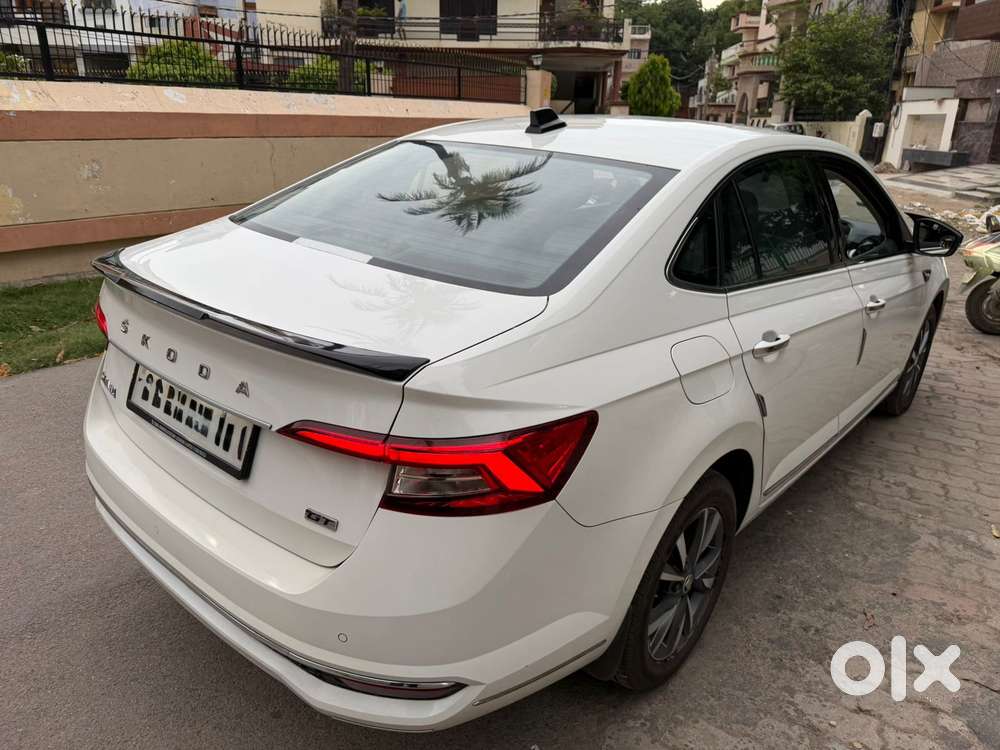 Skoda Slavia 1.5 Tsi Style At, 2022, Petrol