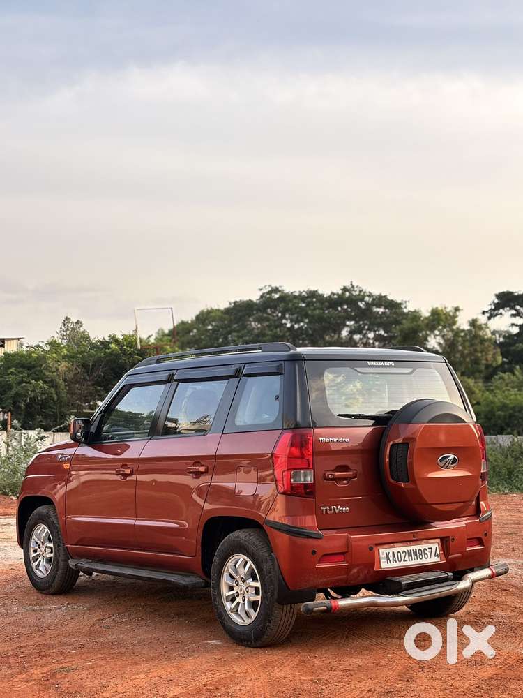 Mahindra Tuv 300 T8 Amt (automatic), 2017, Diesel