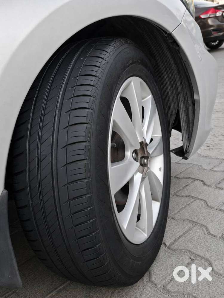 Hyundai Verna Vtvt 1.6 Sx, 2013, Cng & Hybrids