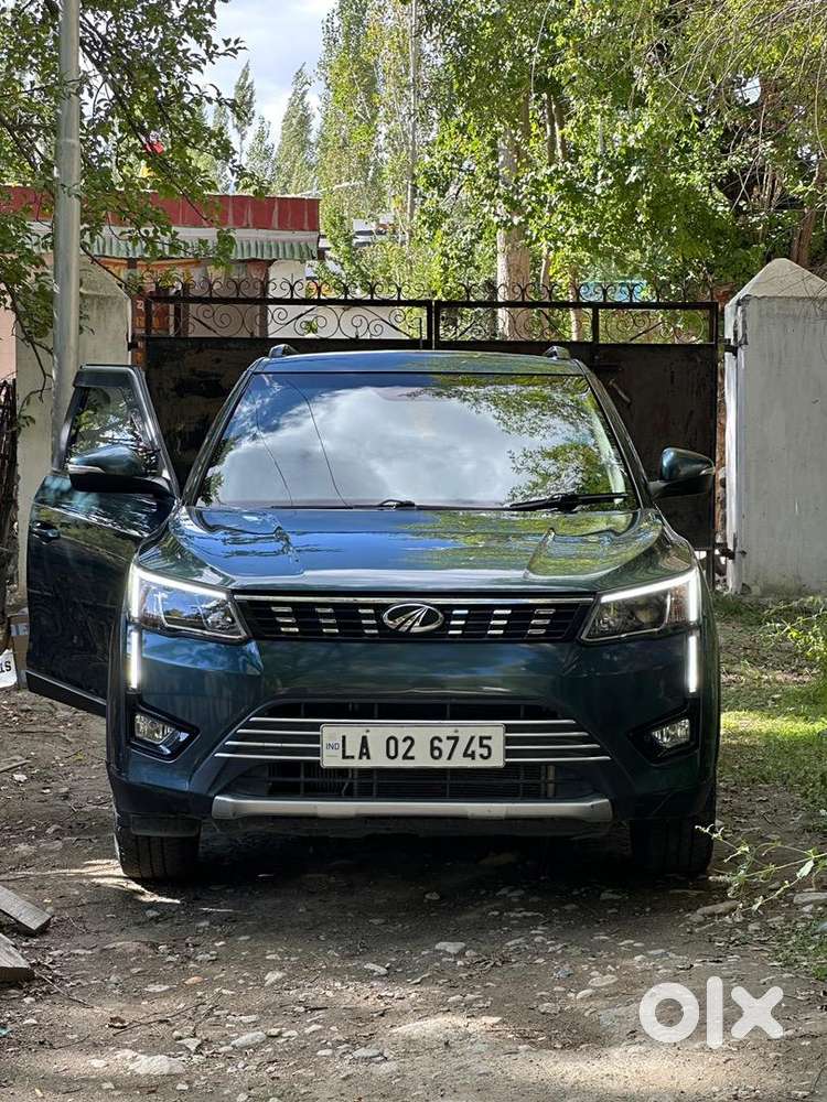 Mahindra Xuv300 2022 Petrol 53000 Km Driven