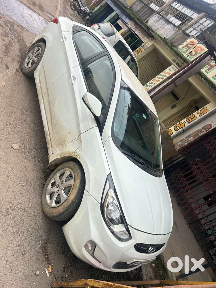 Hyundai Verna 2012 Petrol