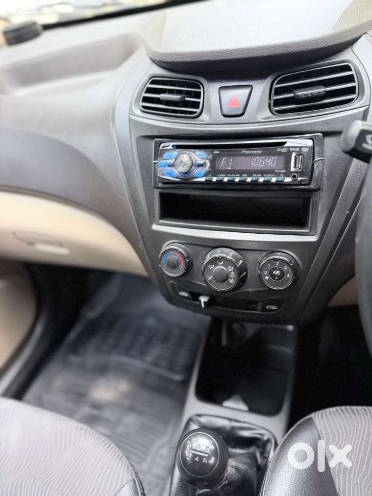 Hyundai Eon D Lite Plus Blue Drive, 2013, Petrol