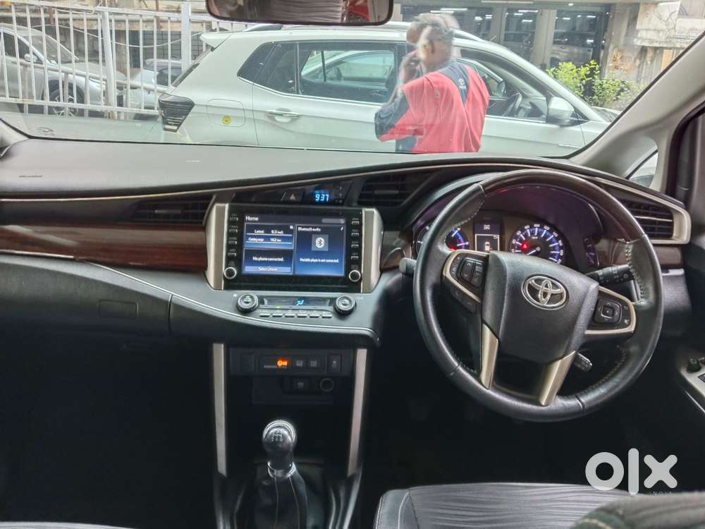 Toyota Innova Crysta