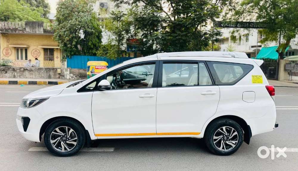 Toyota Innova Crysta 2.4 Gx Mt 8s, 2021, Diesel