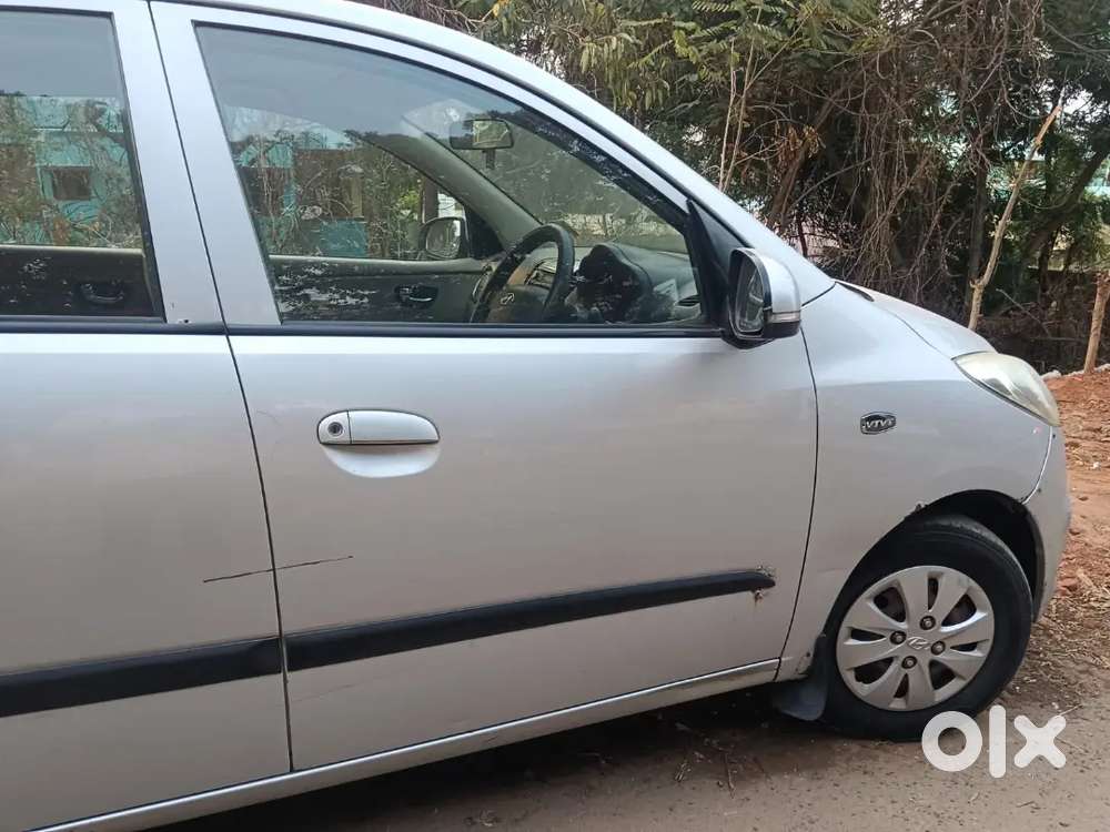 New Tyres Full Ac Is Working Good And Interior Also Newly Modified
