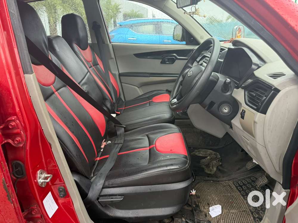 Mahindra Kuv 100 G80 K2, 2017, Petrol