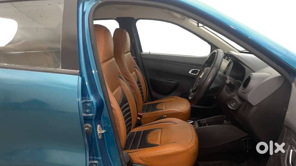 Renault Kwid 2019-ongoing 1.0 Rxt Amt (o), 2020, Petrol