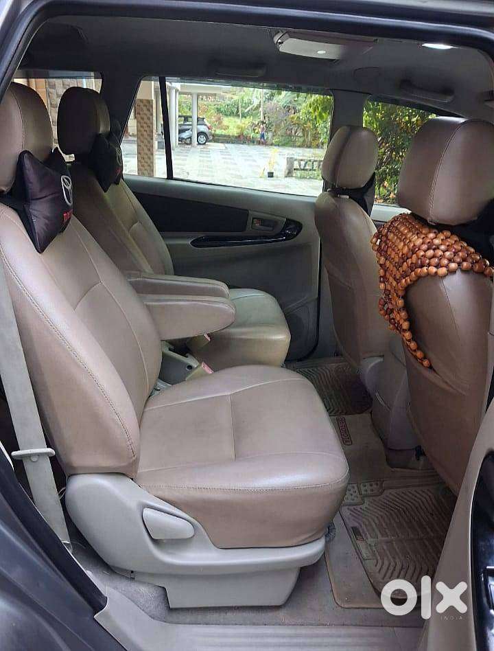 Toyota Innova 2010 Diesel 143002 Km Driven