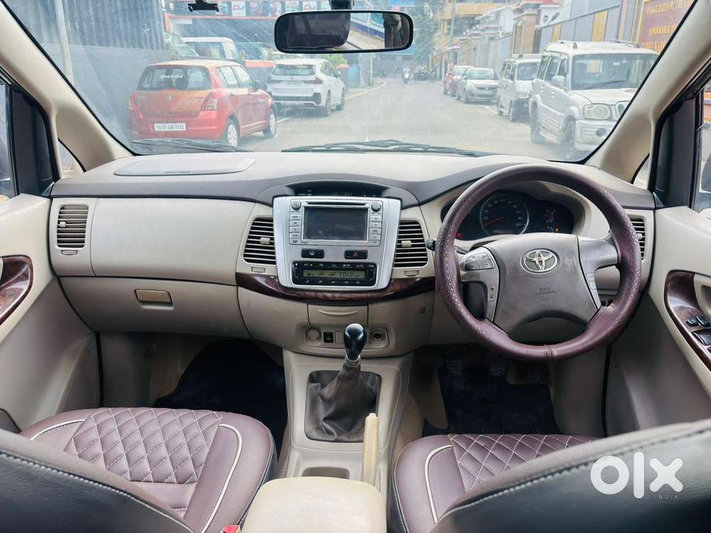 Toyota Innova 2.5 V 7 Str, 2013, Diesel