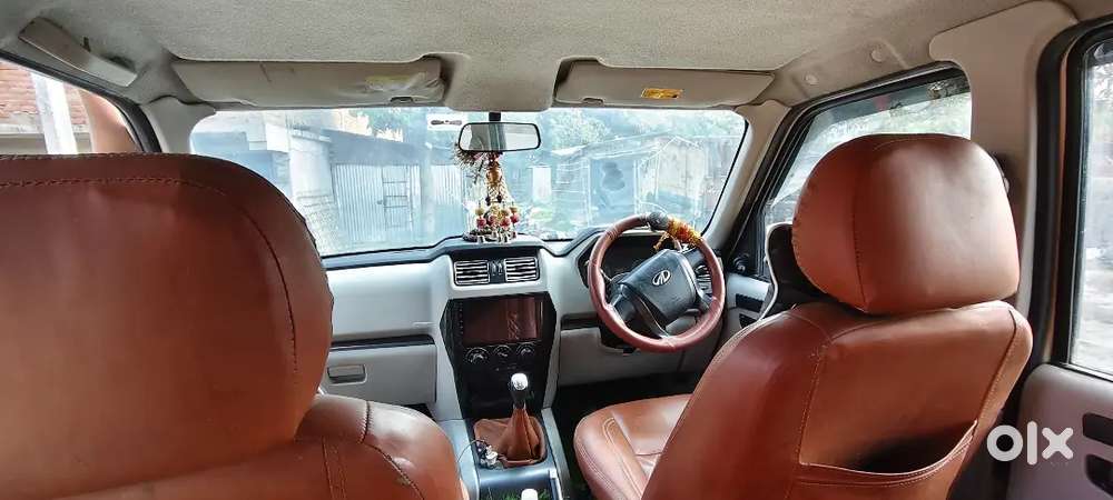 Mahindra Scorpio S6+