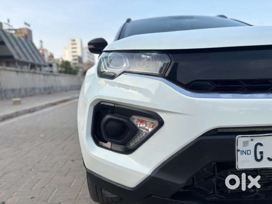 Tata Nexon 1.2 Revotron Xma Amt (s), 2021, Petrol