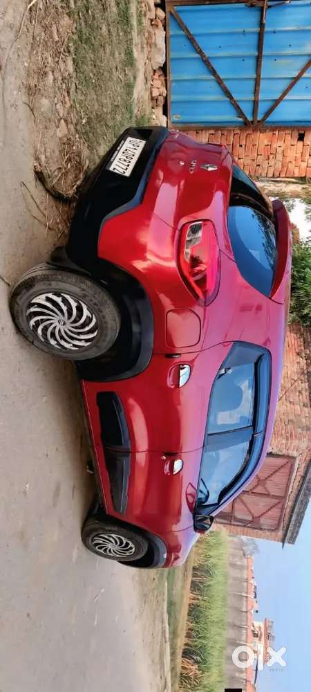 Gaddi Mast Ha Paper Sab Ok Ha Gaddi Ma Koi Kami Nahi Ha