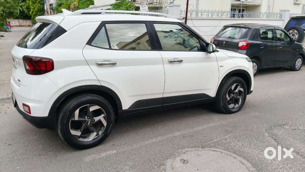 Hyundai Venue Sx Plus Turbo Dct, 2019, Petrol