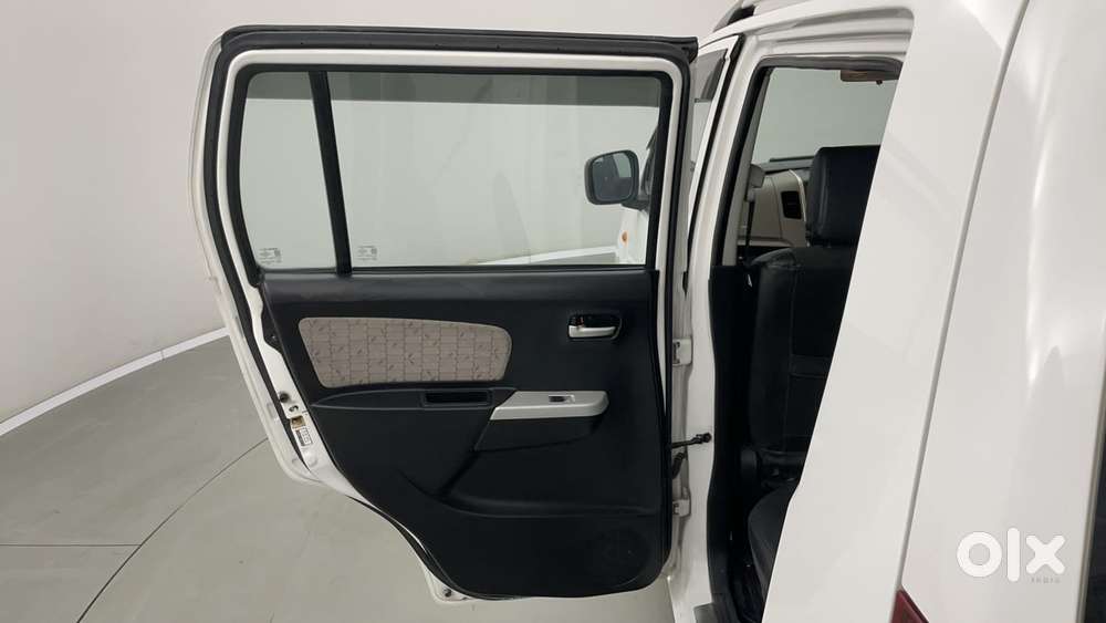 Maruti Suzuki Wagon R 1.0 Vxi Cng, 2016, Cng & Hybrids