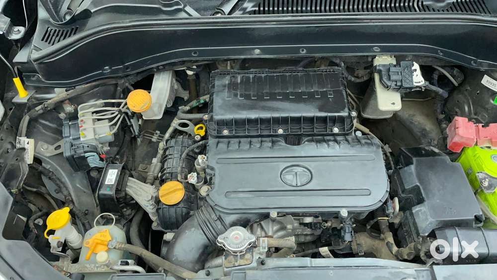 Tata Punch 1.2 Revotron Creative Dual Tone, 2022, Petrol