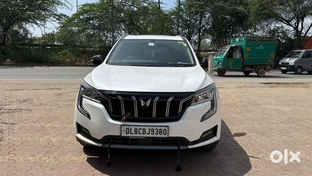 Mahindra Xuv700 Diesel Well Maintained