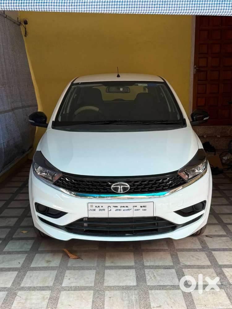 2024 Tata Tiago Xta Amt Automatic  Only 3,500 Km  Single Owner