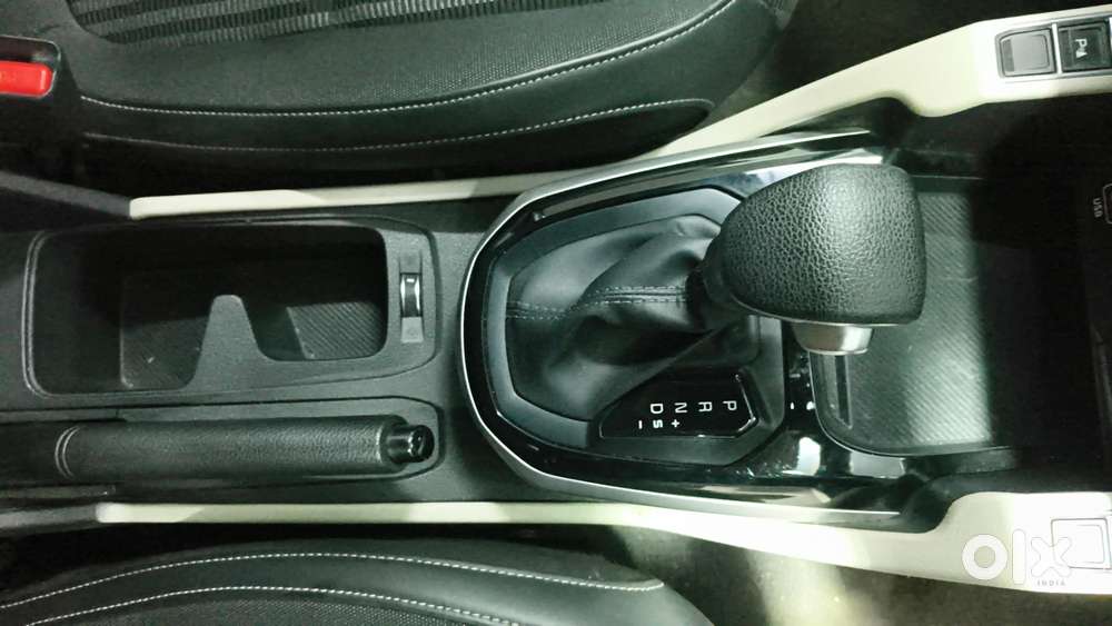 Kia Carens 1.4 Prestige Plus Turbo Dct 7 Str, 2022, Petrol