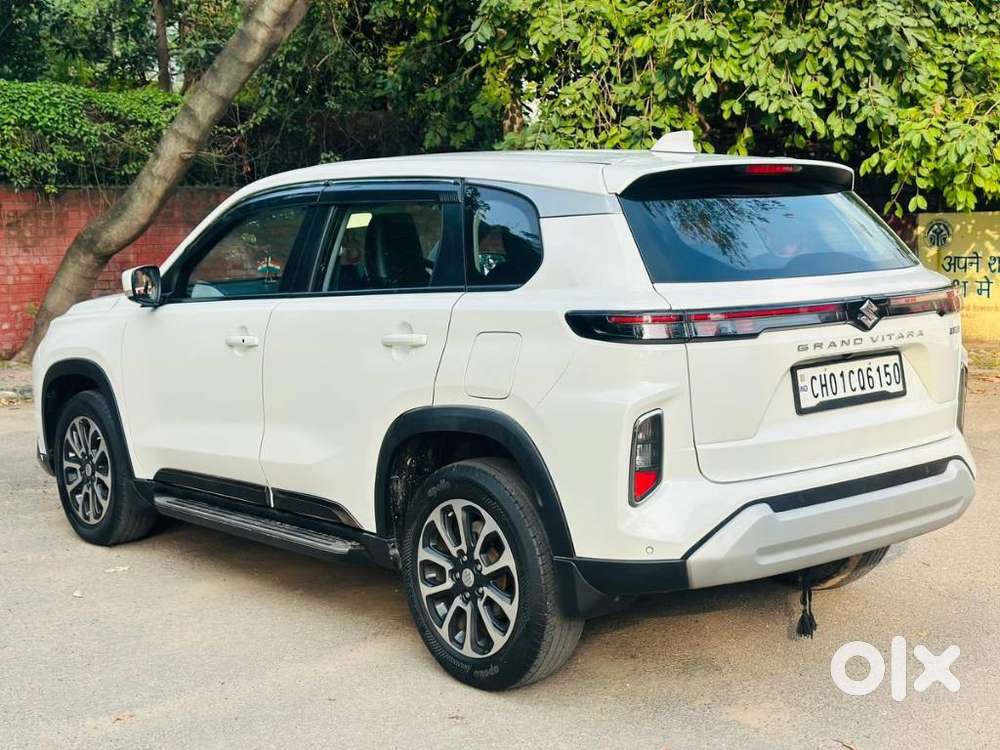 Maruti Suzuki Grand Vitara 1.5 Delta Smart Hybrid At, 2023, Petrol