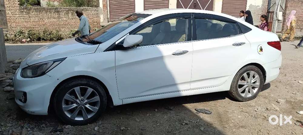 Hyundai Verna 1.6 Vtvt 2012