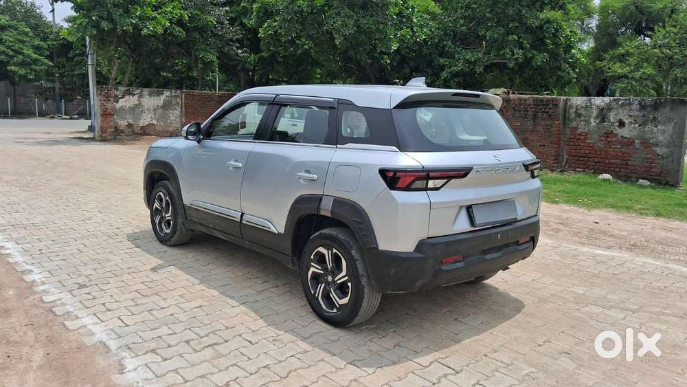 Maruti Suzuki Brezza 1.5 Lxi Cng, 2023, Cng & Hybrids