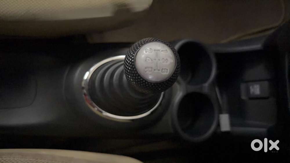 Honda Brio Vx Mt, 2015, Petrol