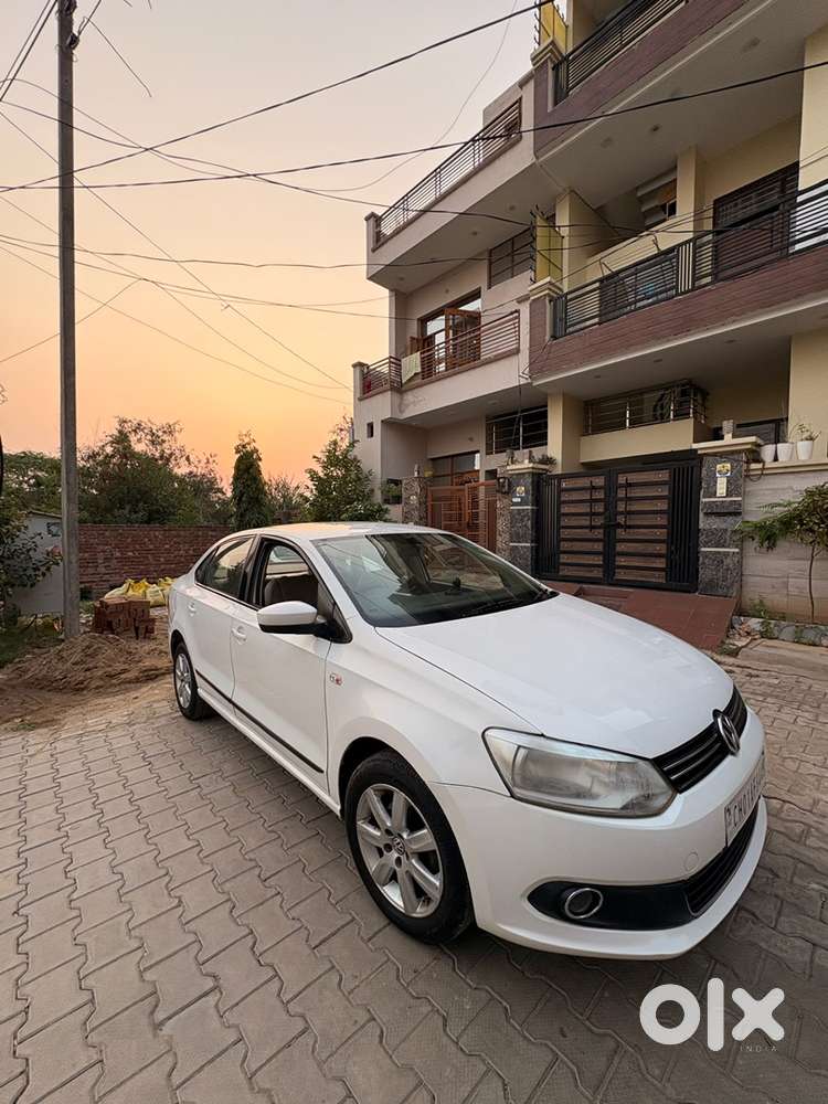 Volkswagen Vento Petrol 2011
