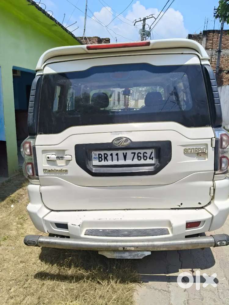 Mahindra Scorpio S4