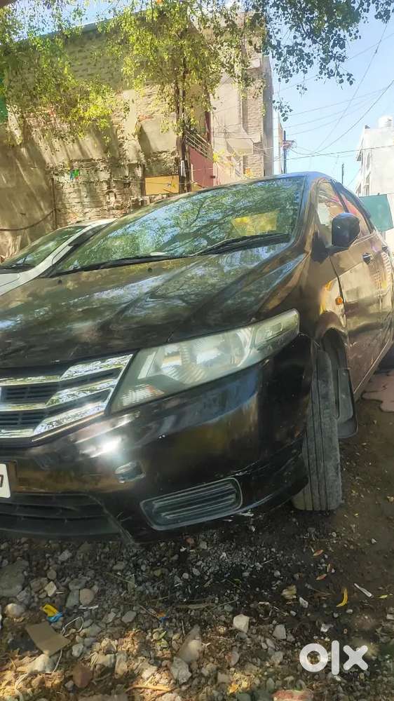 Honda City I-vtec , Maintain Car , Vip Number Cat 3777 , V Good Car .