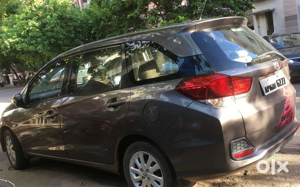 Honda Mobilio 2015 Diesel Well Maintained