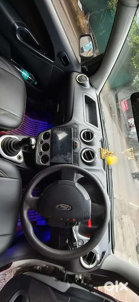 Ford Figo Petrol Zxi, 2011 Model Year