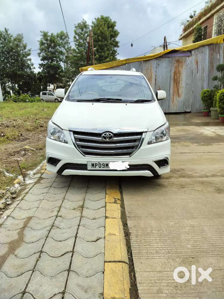 Toyota Innova 2. 5g