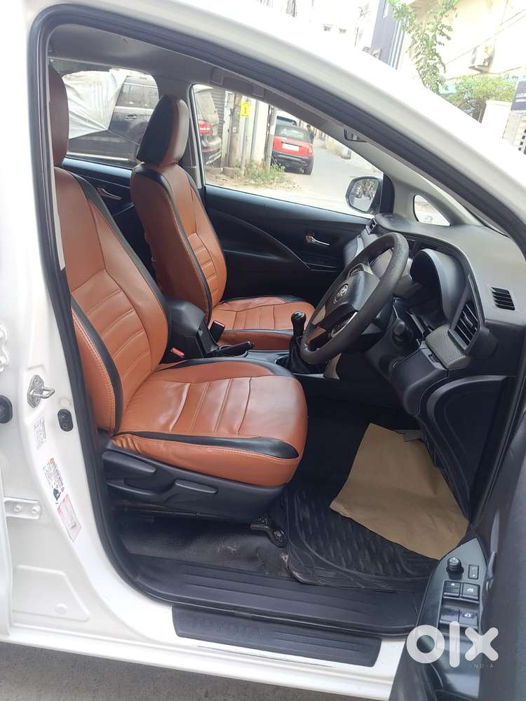 Toyota Innova Crysta 2.4 G Mt 8s, 2020, Diesel