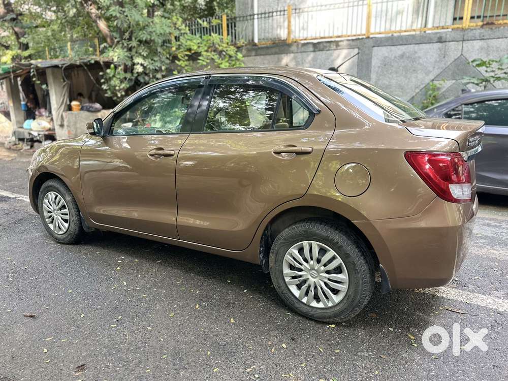 Maruti Suzuki Swift Dzire Vxi(o) At, 2017, Petrol
