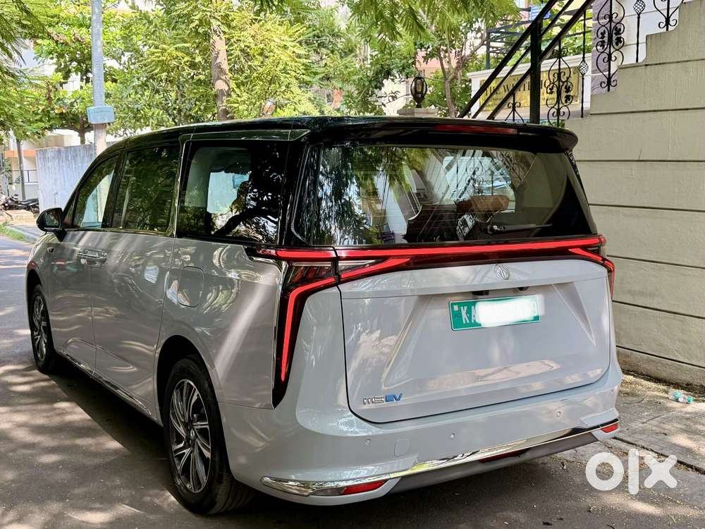 Mg M9 Ev, 2025, Electric