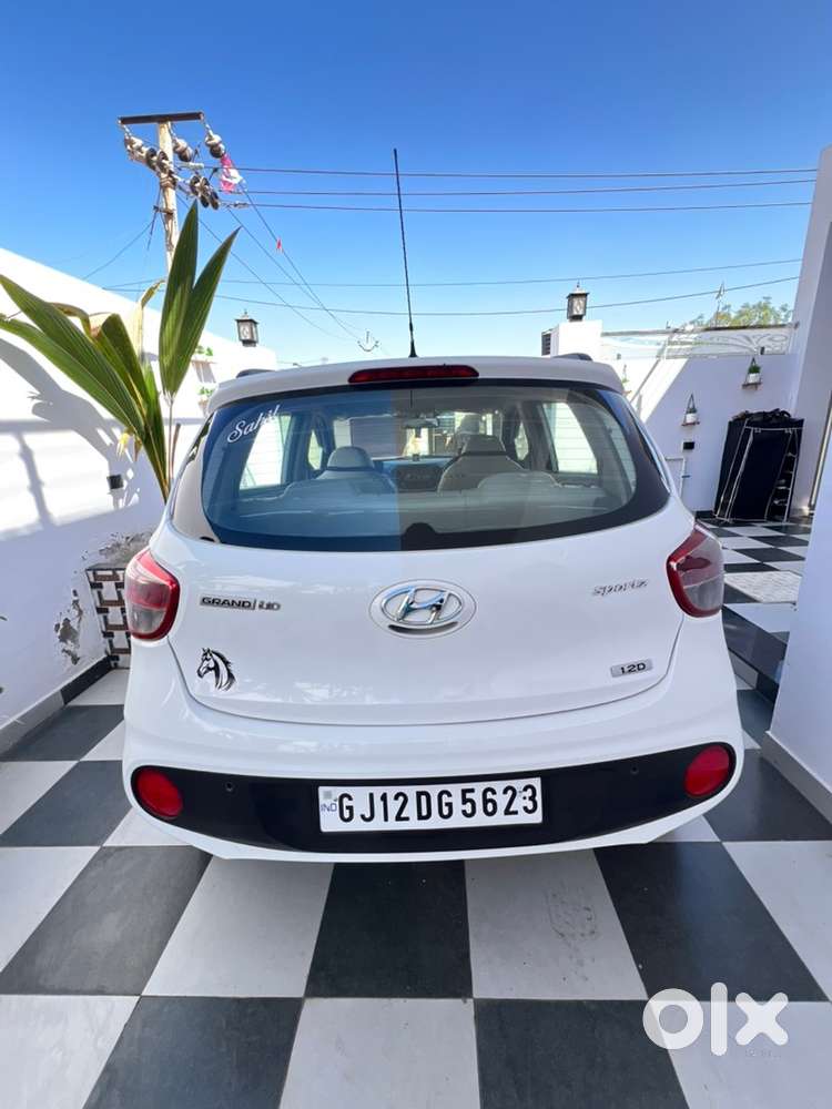 Hyundai I10 2018 Diesel Good Condition No Any Fault 2 Keys A