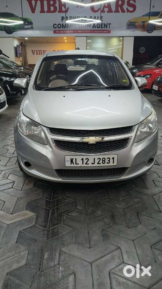 Chevrolet Sail Hatchback 2012-2013 Petrol Base, 2013, Petrol